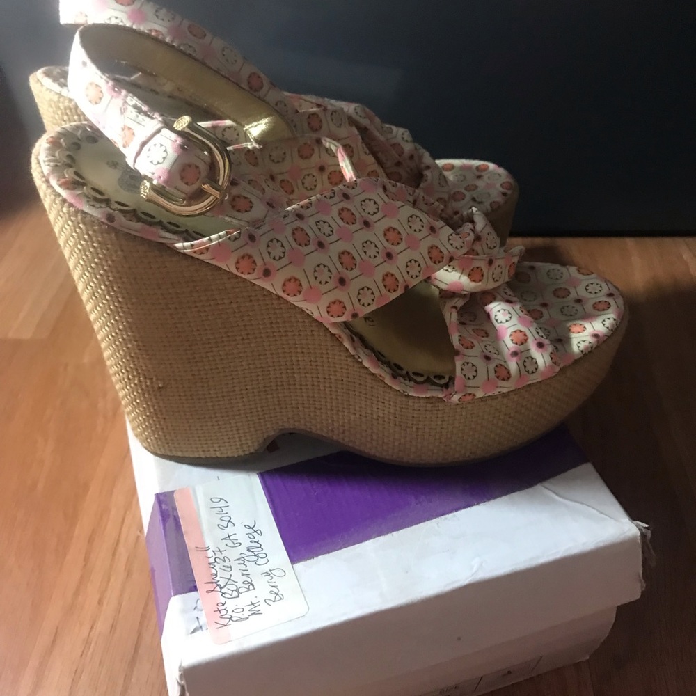 Juicy couture wedges